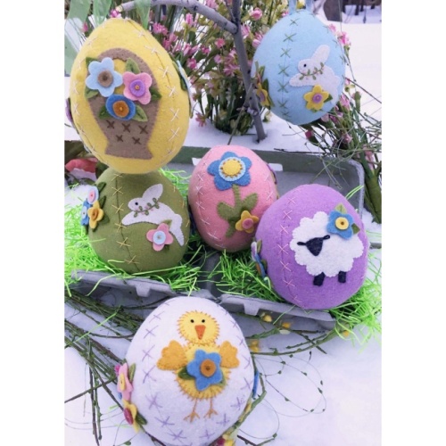 Bareroots Sweet Stitched Easter Eggs - Kit Only